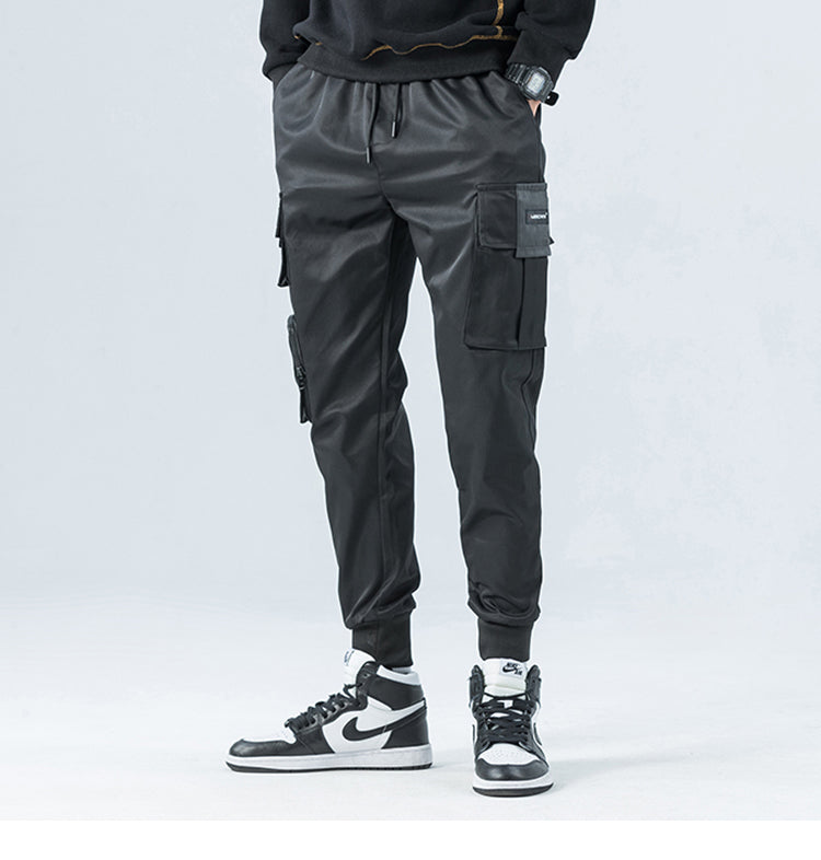 Cargo pants streetwear