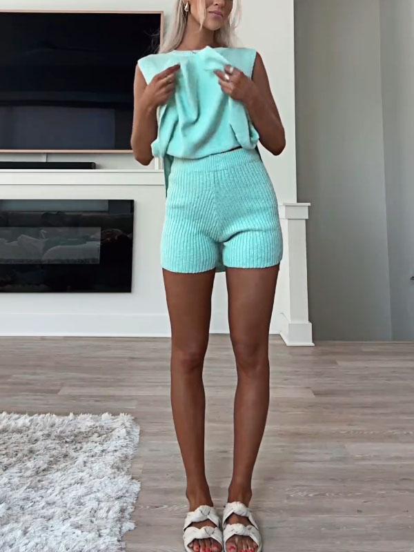 Solid Color Knitted Slit Top & Shorts Two-piece Set